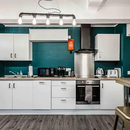 Vip City Centre Apartment With Secure Free Parking Liverpool Exterior photo