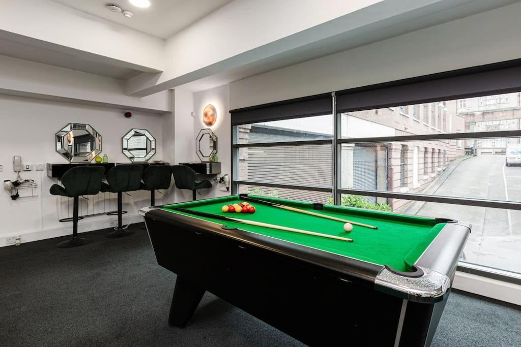 Vip Centre With Secure Free Parking * Liverpool